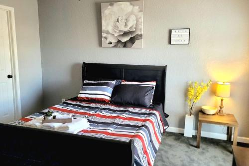 Cozy FortWorth Suite near *10mins to Downtown*Fort Worth Zoo in Fort Worth, USA