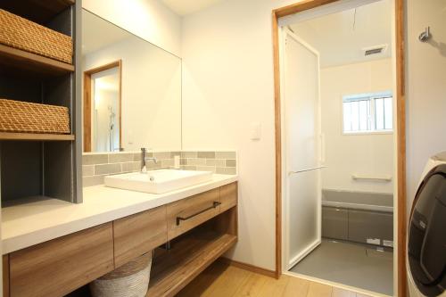 Two-Bedroom House image 10