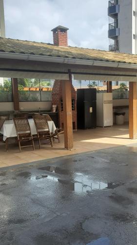 Guaruja - Praia do Tombo - Apartamento near Tombo Beach