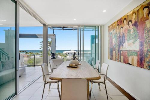 Lookout 334 - Endless Ocean Views - Rooftop Spa, Kingscliff (zdjęcie 7)