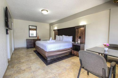 Private Studio: 1kingbed w/Ac+Wi-fi*137 in Daytona Beach, USA