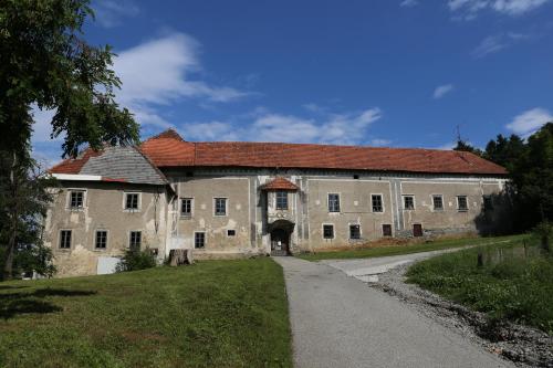 Facilities, Vineyard Cottage Pyramid - Happy Rentals in Dobrnic