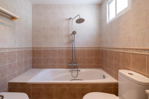 Two-Bedroom Townhouse image 10