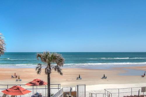 2bed Apt by the Beach*108*