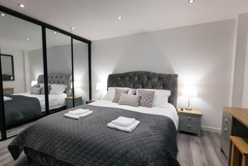 Harbour House in Mount Batten