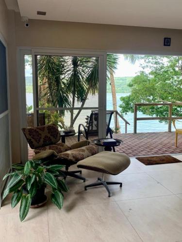 景色, Linden Beach Talikud in タリガット島