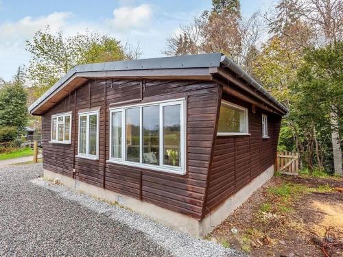 Зовнішній вигляд готелю, Bridgend Chalet on Reelig Estate in Kiркхілл