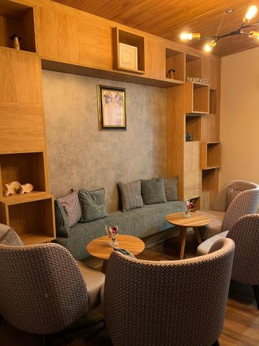 Deichhotel Rose 5