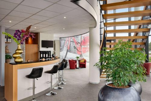 Amedia Amsterdam Airport Trademark Collection by Wyndham - Free Parking - image 4