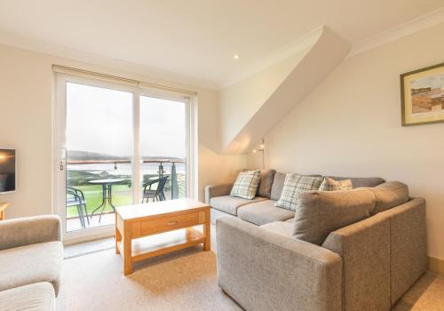 . Dormy House - perfect coastal escape
