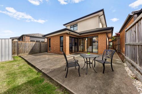 Entire Great Place Keysborough