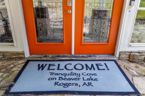 Tranquility Cove in Rogers, USA
