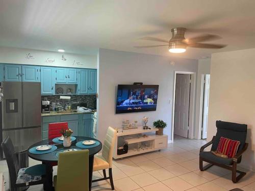 Marco Island Sea Breeze South first floor apartment