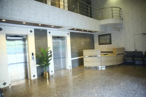 Gulberg Suites - image 12