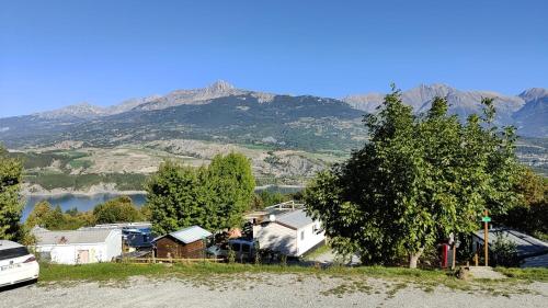 Bungalow/chalet (HLL) à Serre Ponçon, proche stations de ski