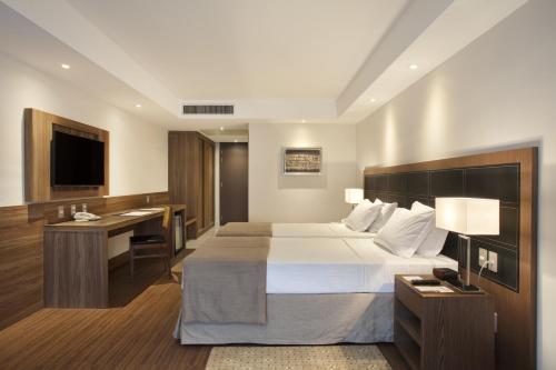 50312435 Windsor Oceanico Hotel