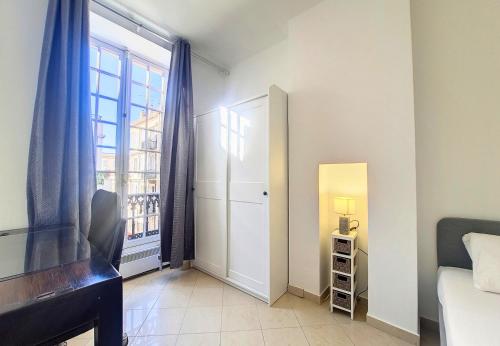 Two-Bedroom Apartment image 4