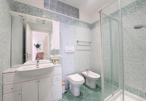Two-Bedroom Apartment image 3