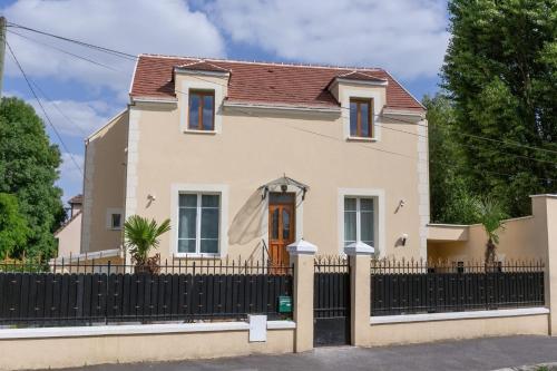 Joli Appartement de vacances in Екен