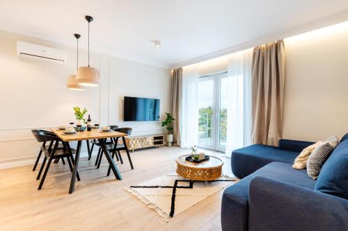 Marina Chill - widok na wodę, klima, lux, parking, winda, Netflix i TV55"