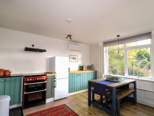 Зовнішній вигляд готелю, Beech Cottage in Lochs