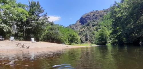 Camping Le Viaduc Ardèche - Camping - Arlebosc