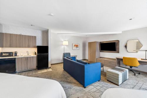 Holiday Inn Express San Diego - La Mesa, an IHG Hotel