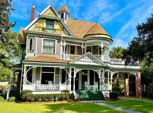The Kate Shepard House 4