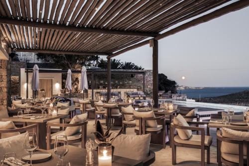 餐廳, Enigma Mykonos Hideaway Suites in 阿吉歐尼斯
