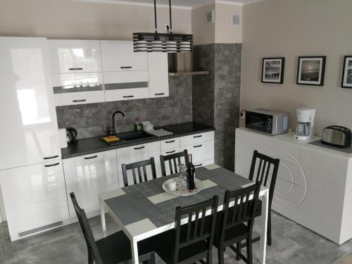 Bliżej Morza Deluxe Apartmenty - image 4