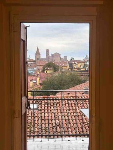 Romantic attic room with panoramic view, Boloňa (fotografie 6)