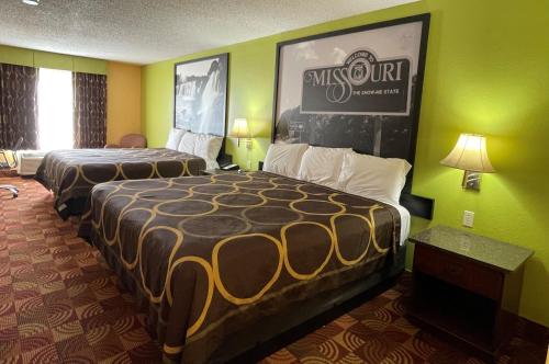 2 king beds