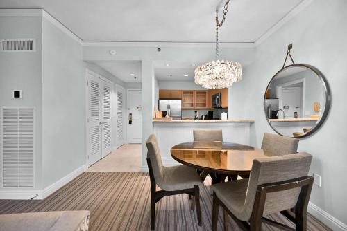 Mutfak, Stylish Suite to Have a Great Stay! in Key Biscayne (FL)
