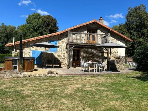 9 pers. groot huis met veel ruimte in de Limousin - Frankrijk