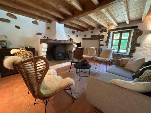 9 pers. groot huis met veel ruimte in de Limousin - Frankrijk