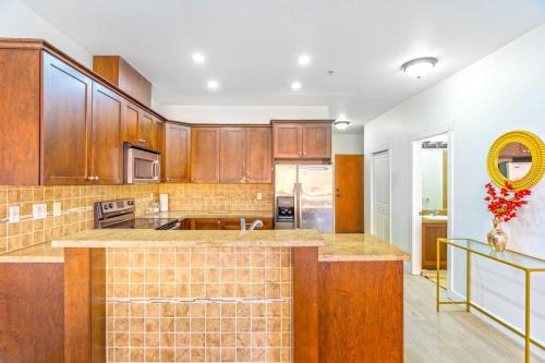 Private apartment with 2 bedrooms, 2 bathrooms, living area, laundry included in Surrey, Canada