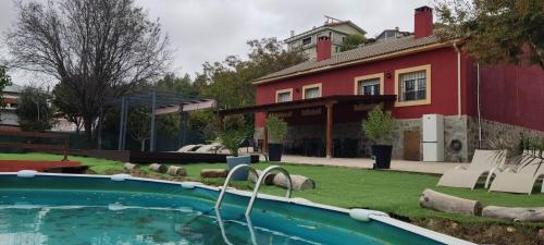 Accommodation in Ambite