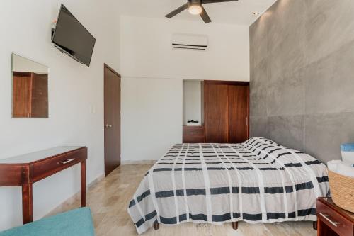 Seáak Cancun Rentals Room Type - Apartment with Lake View Seáak Cancun Rentals Room Type - Apartment with Lake View