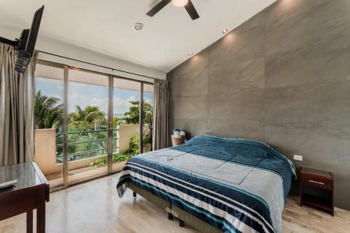 Apartment with Lake View