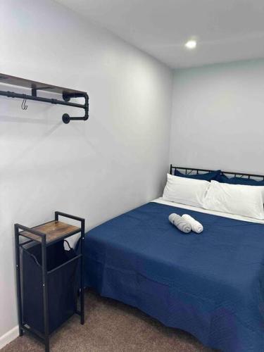 Two bedrooms with parking & washer/dryer in Schenectady, USA