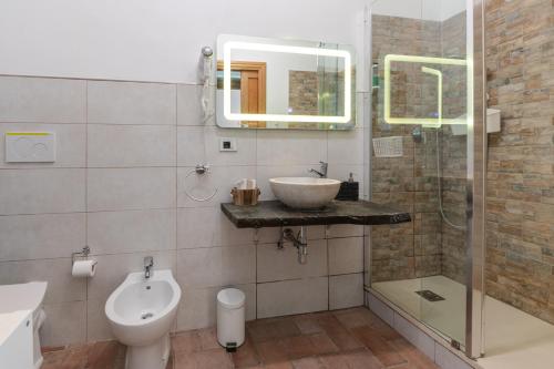 Antico Podere Il Bugnolo - image 11
