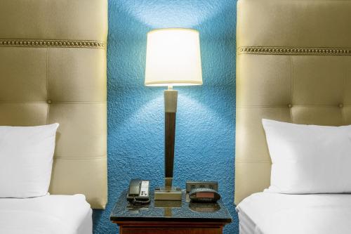 Queen Room with Two Queen Beds - Non-Smoking