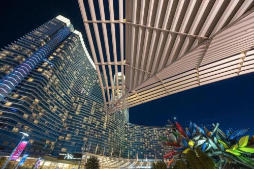 VDARA HOTEL Premium Studio Suite * FREE VALET PARKING, Las Vegas