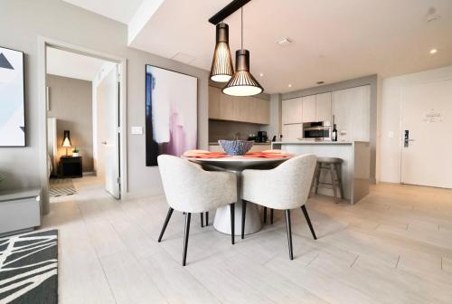 7th Floor Ocean View 2 BDR by Zen Vacation Rentals in Hollywood, USA