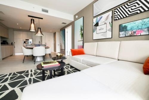 7th Floor Ocean View 2 BDR by Zen Vacation Rentals in Hollywood, USA