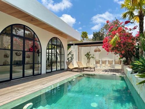 The Young Villas - Uluwatu Room Type - Two-Bedroom Villa