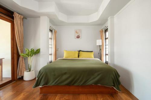 Betel Palm Village - Casa Retreat