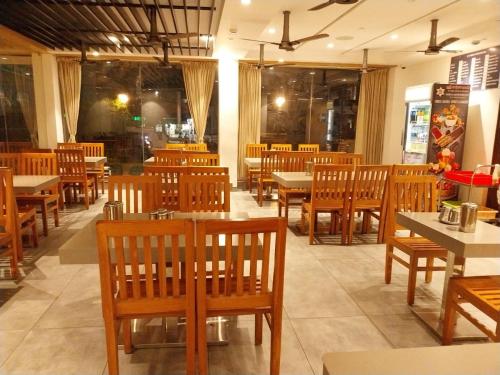 HOTEL NAKSHATHRA ROYAL STAY