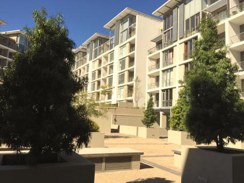 The Quadrant Apartments - image 2
