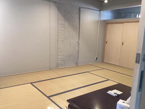 Japanese-Style Room